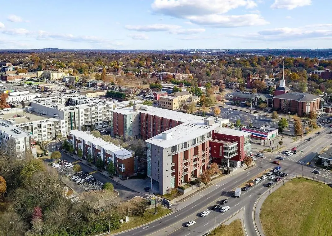 5M102 Two-Story 2Br 2Ba Work Live Villa Nashville