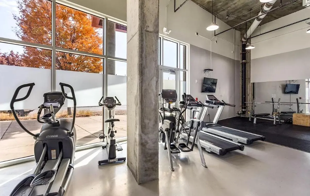 5M102 Two-Story 2Br 2Ba Work Live Villa Nashville