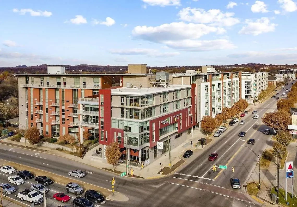 5M102 Two-Story 2Br 2Ba Work Live Villa Nashville 0*,